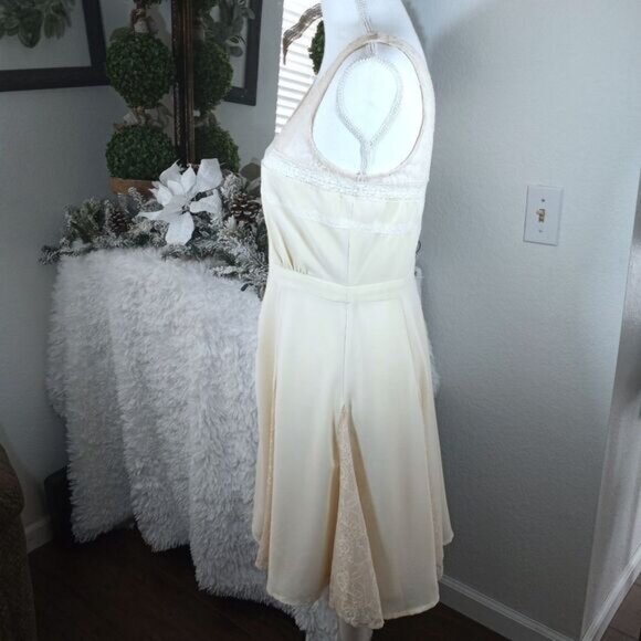 ARK & CO. ANTIQUE CREAM DRESS SZ.M EUC - Picture 5 of 9